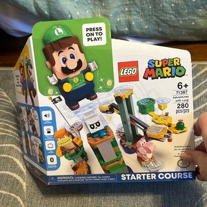 Brand new and sealed! Lego Super Mario Starter Course Adventures with Luigi